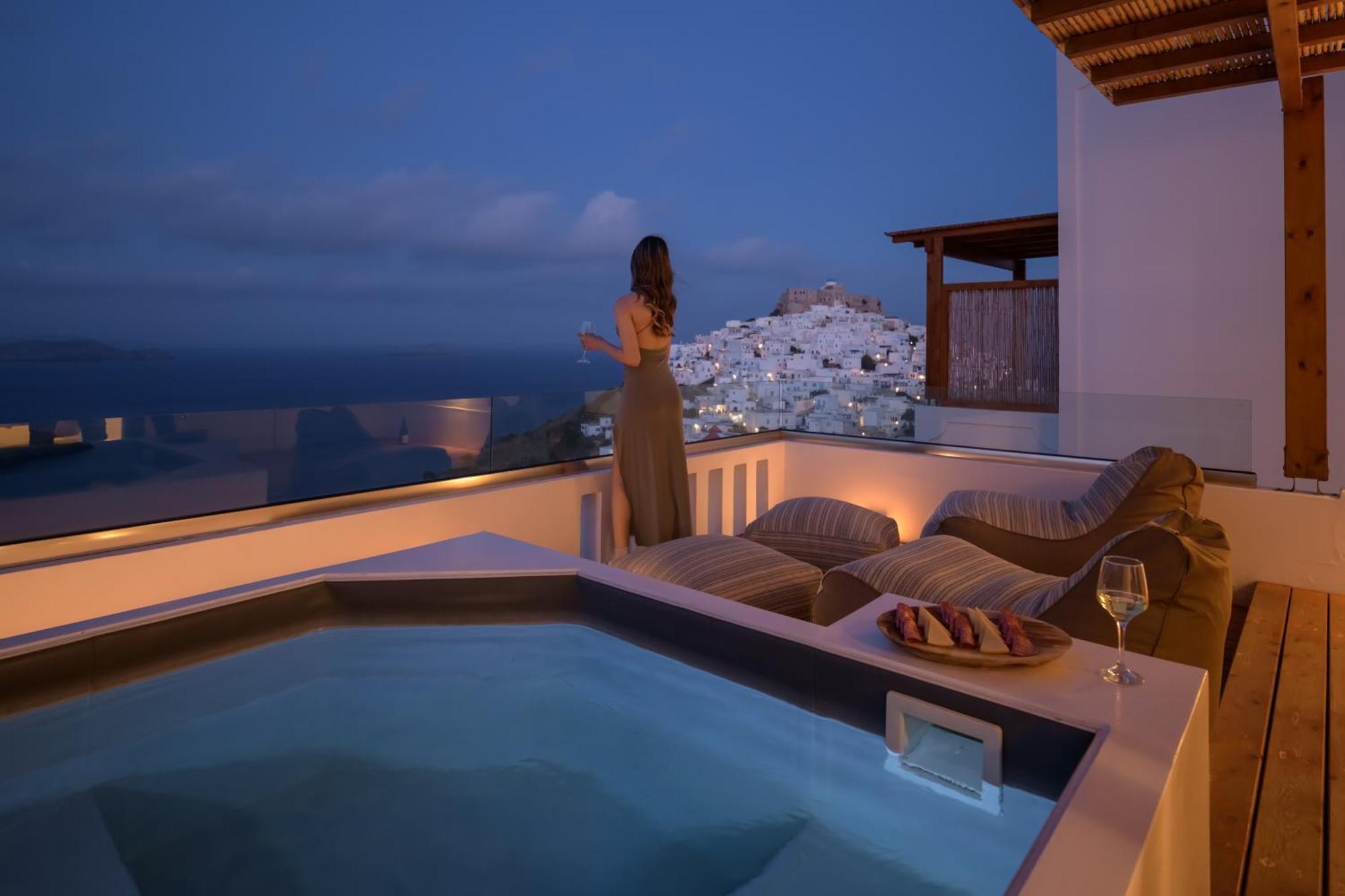 Oneiro Luxury Suites-Adults Only Astypálaia エクステリア 写真